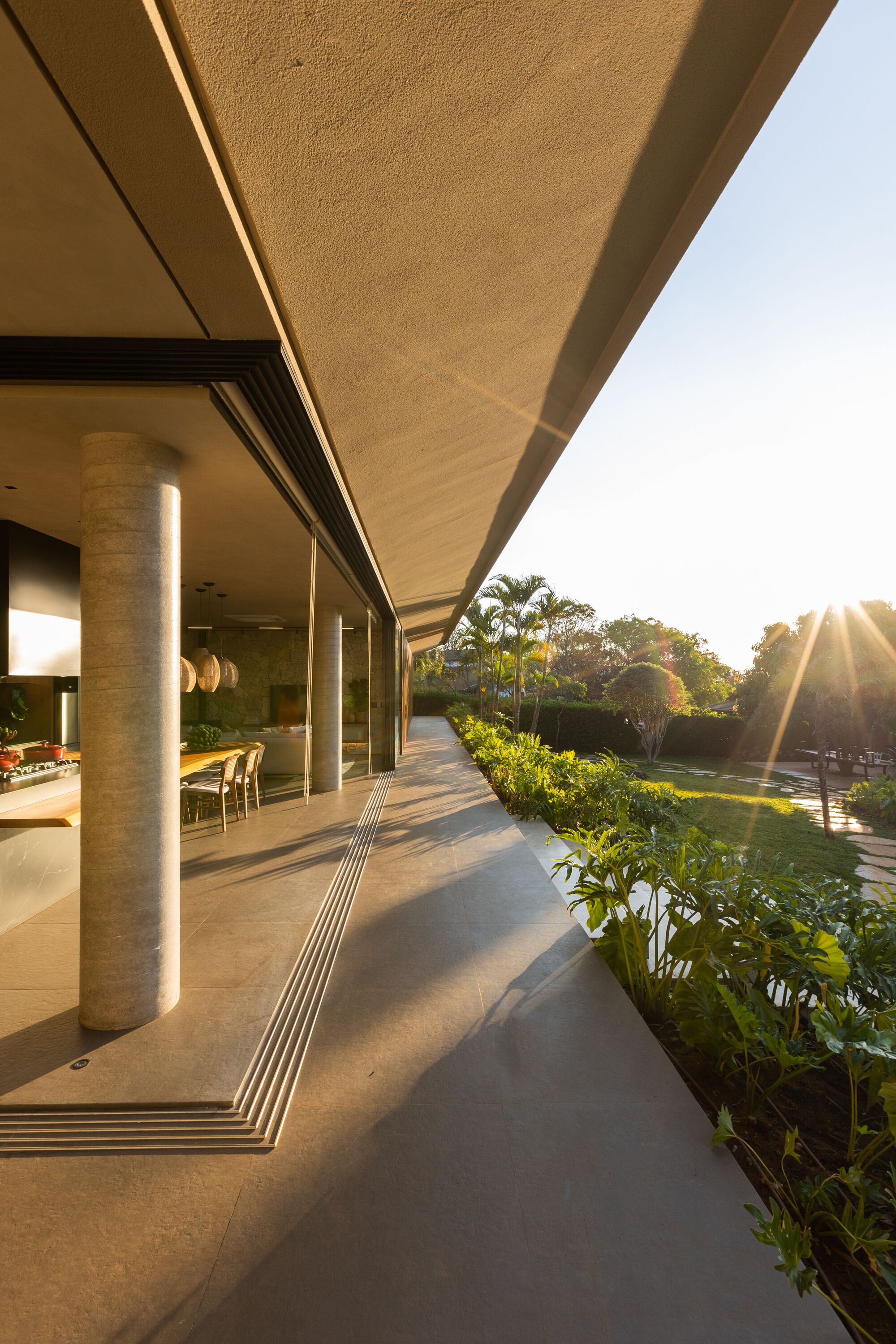 巴西 木质简约独栋别墅设计！-10