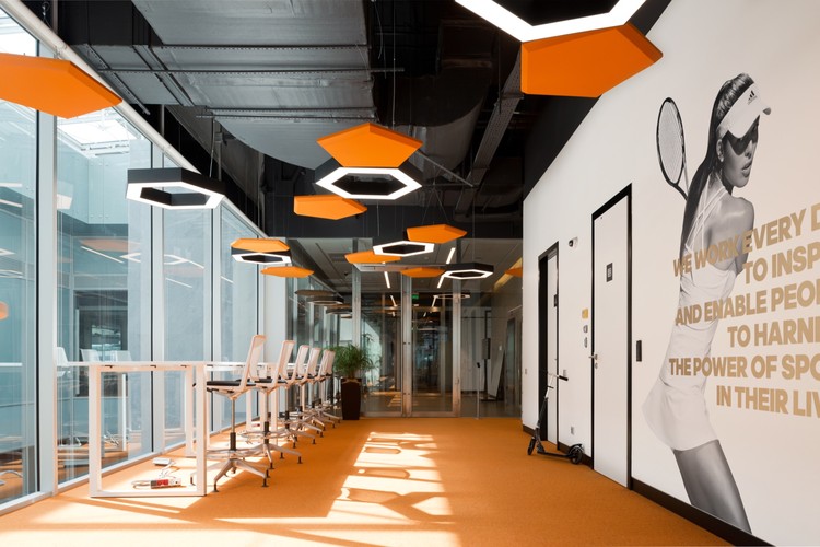 阿迪达斯体育之家-31