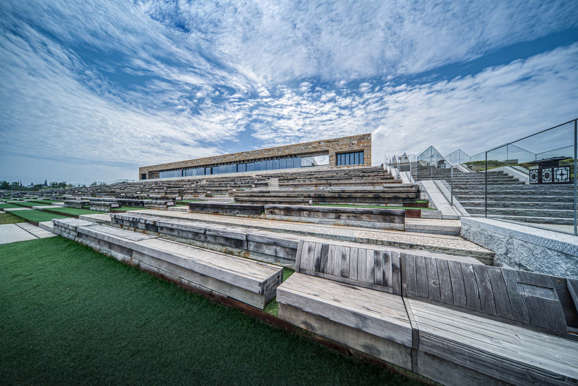 中国兴汉观演台设计丨中国汉中丨凡度设计事务所-22