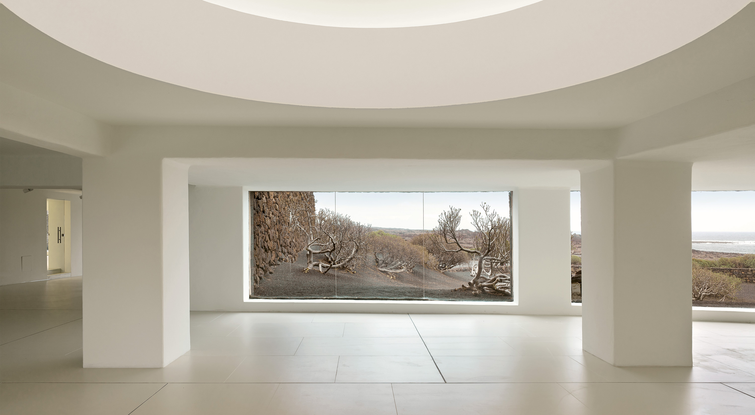 火山之家 · 线性光影的展览空间-0