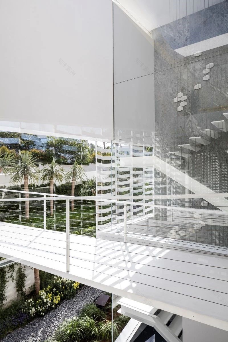 比极简多一点/ 简洁大宅更让人向往-70