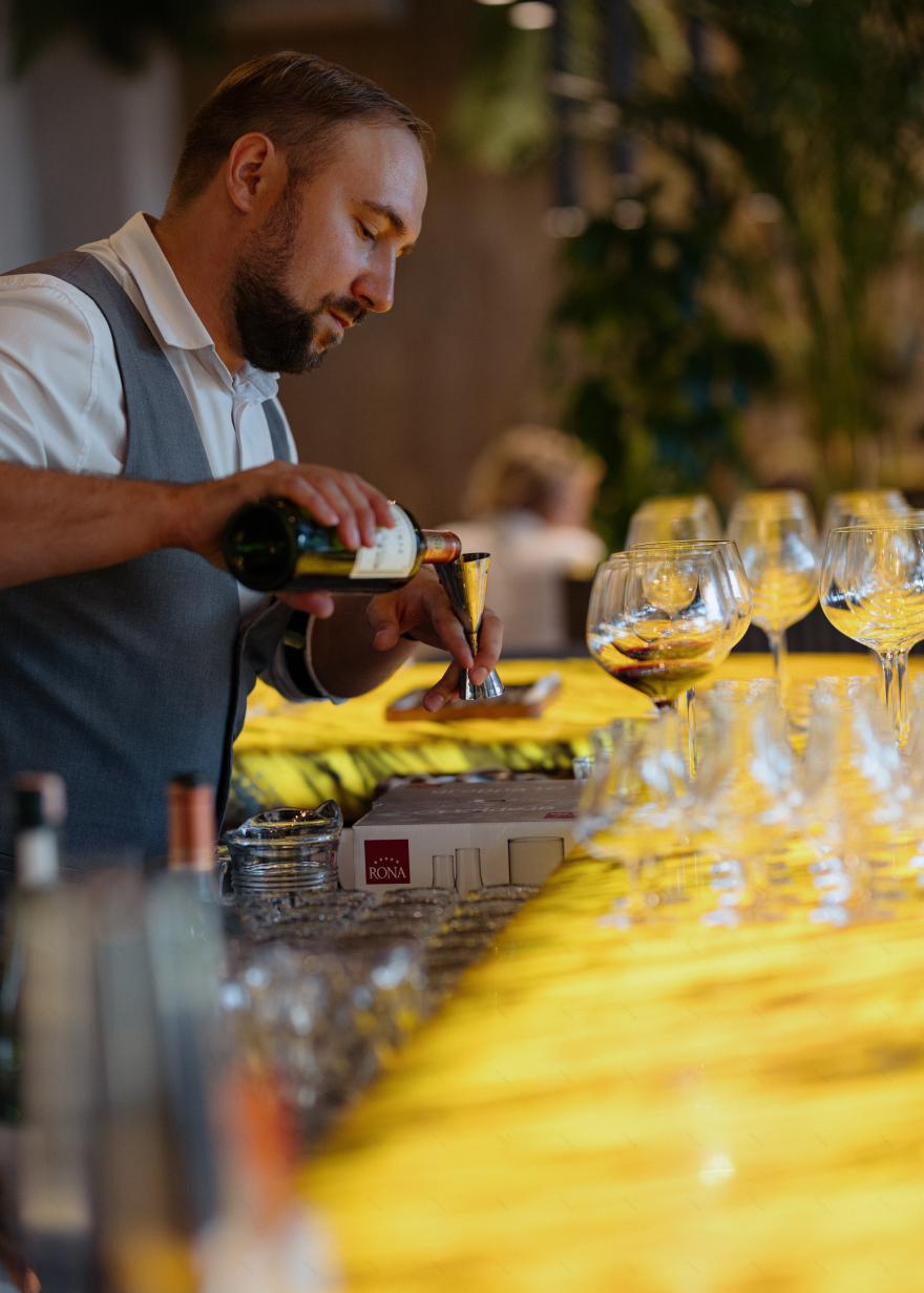 Leon ECO 餐厅丨白俄罗斯布列斯特丨Haarchitect \ Hrabliuk Aleksandr-22