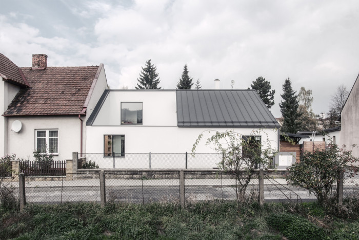 Olomouc家庭住宅及花园凉亭丨Jiří Vokřál,Hana Horáková等-8