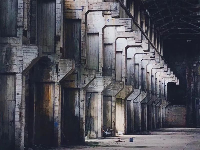 首钢二通厂 | 工业遗址变身高科技电竞综合体-9