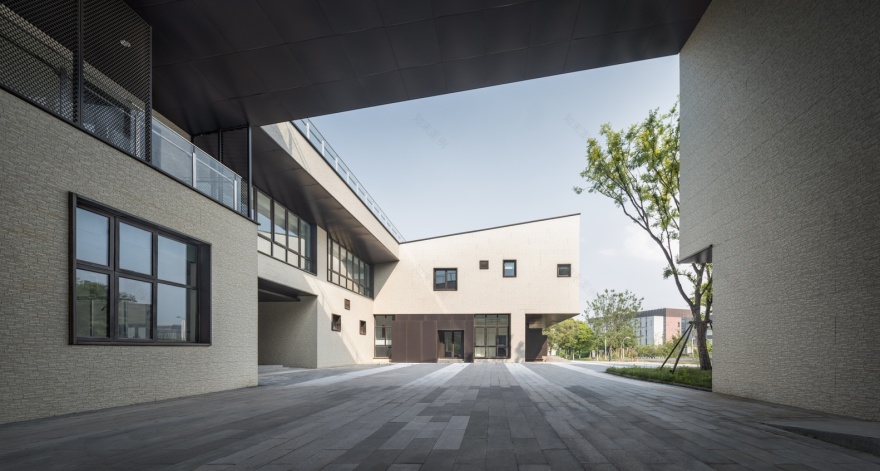 南京大学仙林校区众创空间二期丨中国南京丨南大建筑钟华颖工作室-16