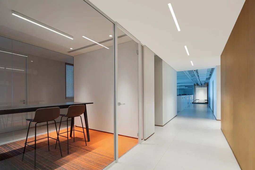 金工建设办公总部室内设计丨中国杭州丨鲸鱼(杭州)建筑设计事务所有限公司-14