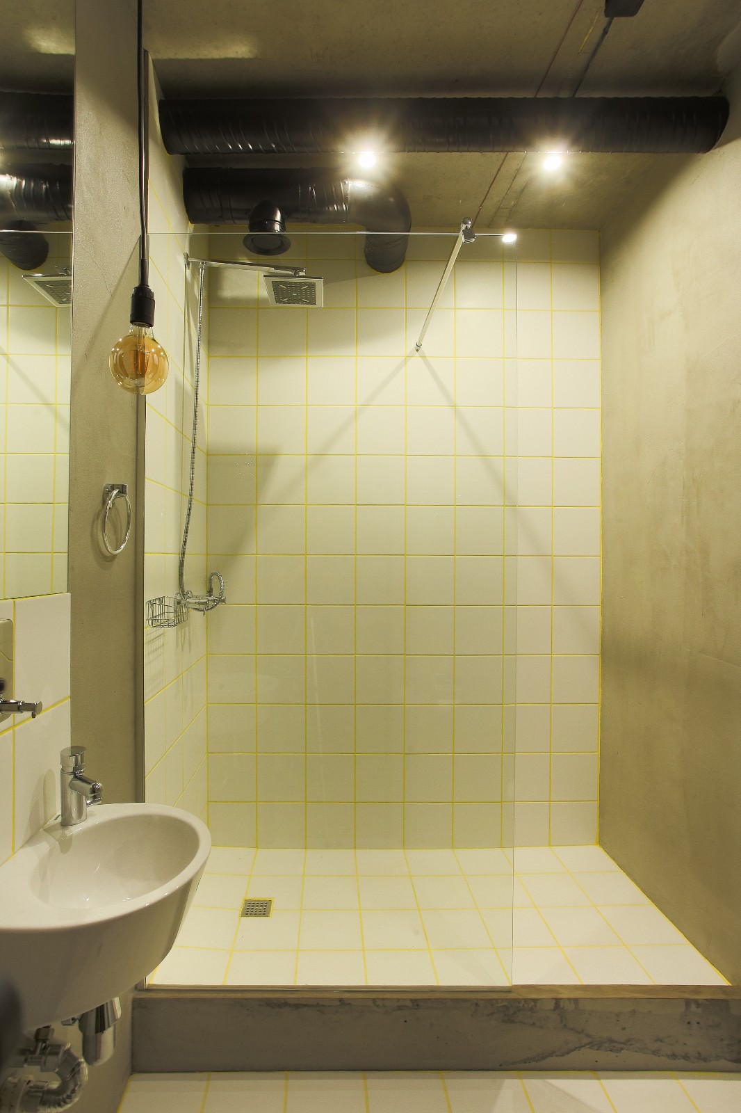 加里宁格勒 SUFFIX 青年旅舍-15