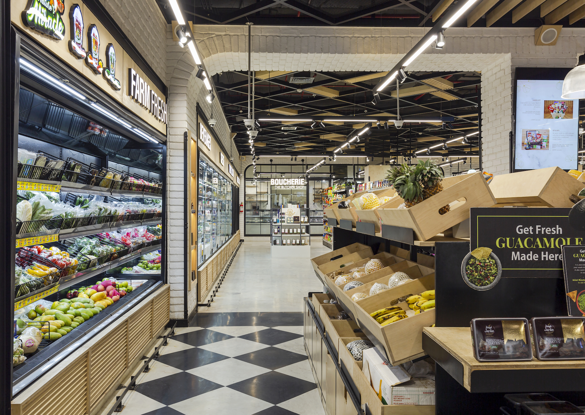 马尔凯大区(意大利的一个大区)丨英国德里丨groupDCA-13