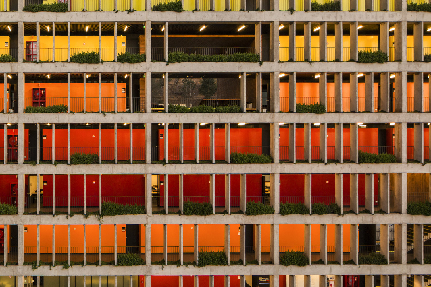 School of Economics and Business Diego Portales University  Rafael Hevia + Rodrigo Duque Motta + Gabriela Manzi-69