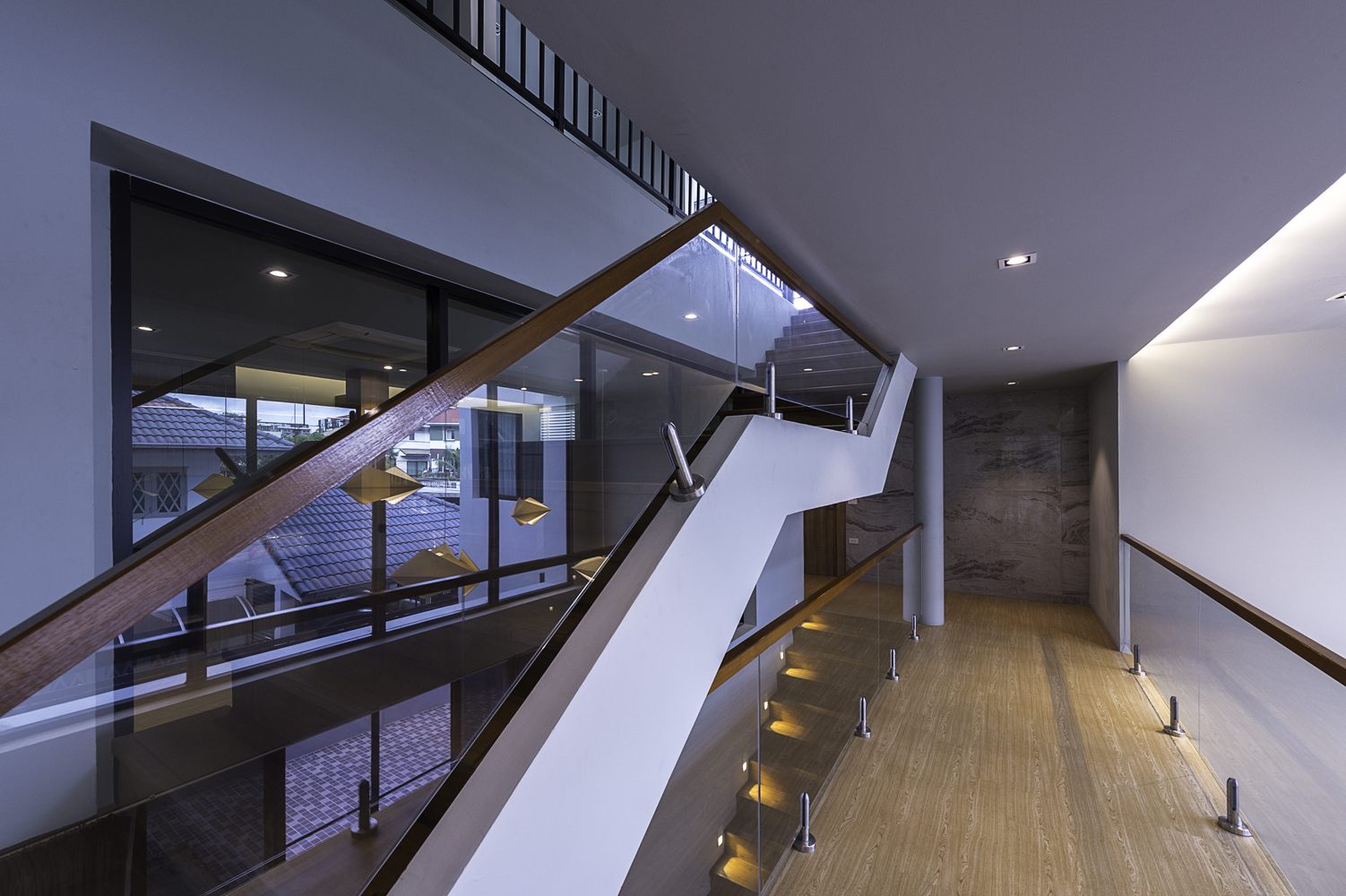 Sukhumvit 50 House   DFAP Architect-31