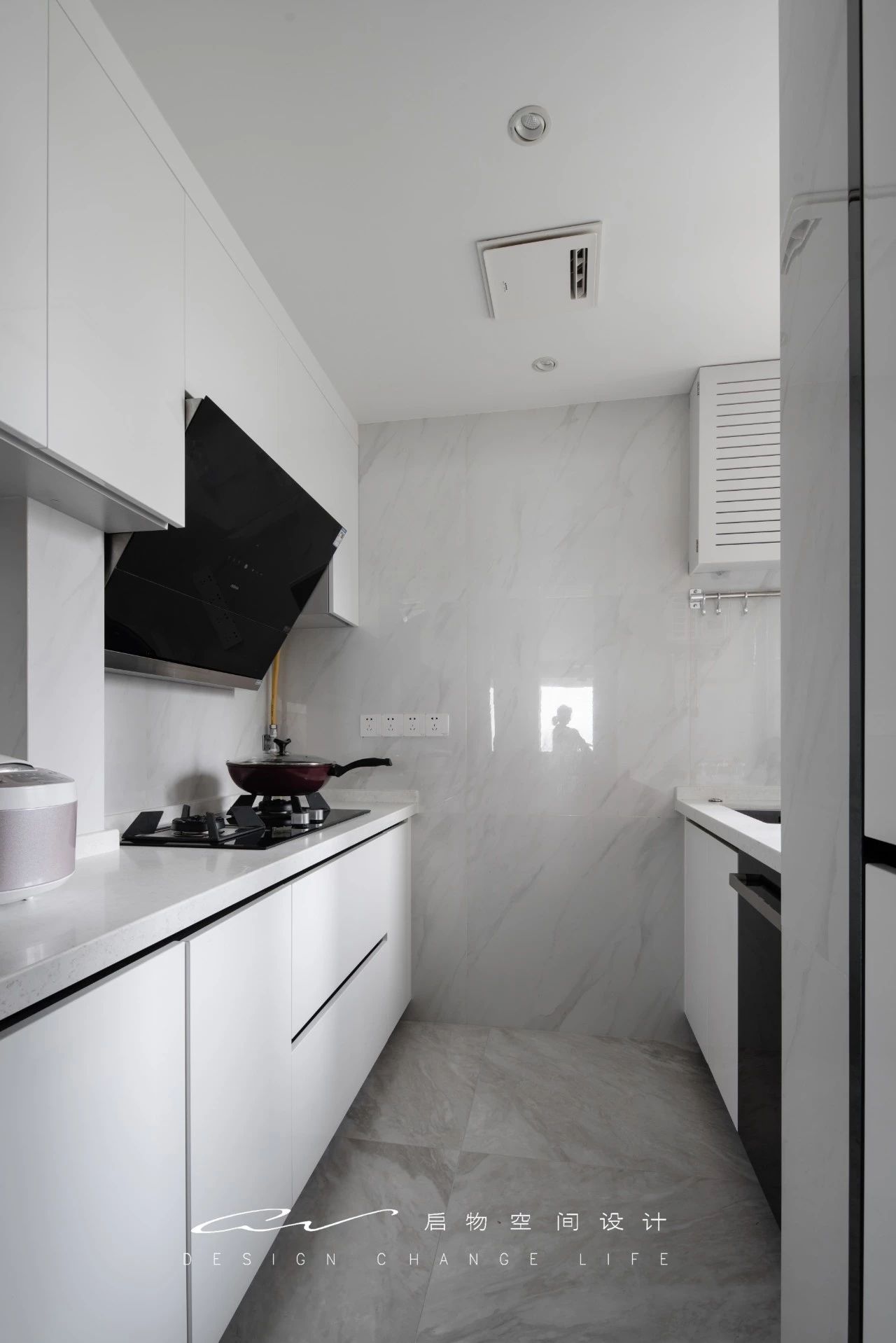 南山 110㎡简约之家,隐藏管线、吧台设计、一墙多用电视墙-67