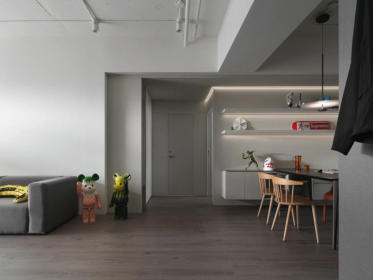 72㎡黑白灰艺术感住宅设计-13