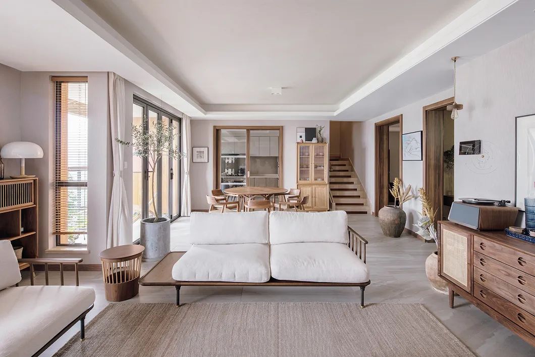 极简原木+禅意!打造通透互动的舒适家居空间-45