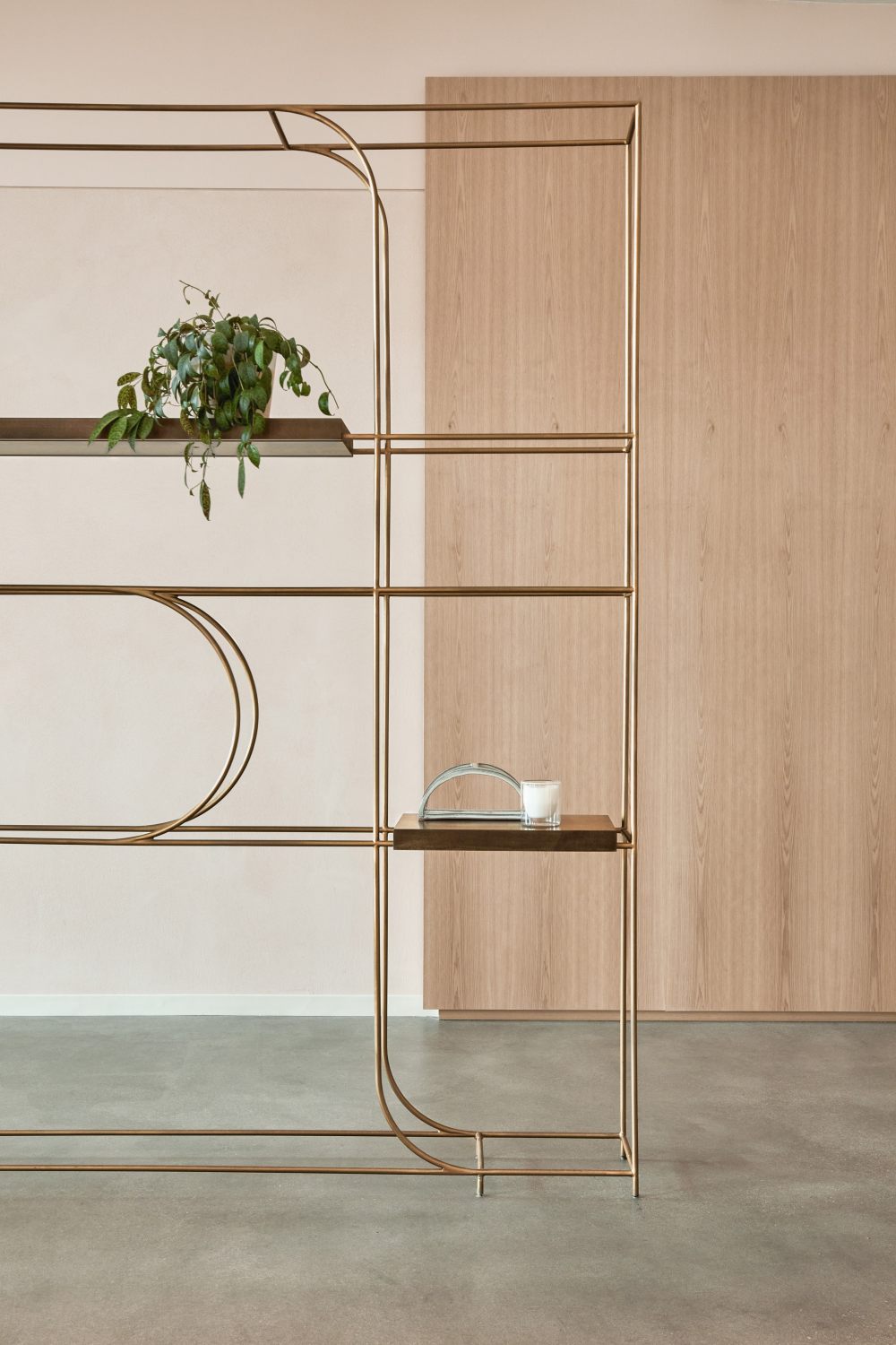 圣莫尼卡的树胶体验店 | Rapt Studio 设计的现代总部-14