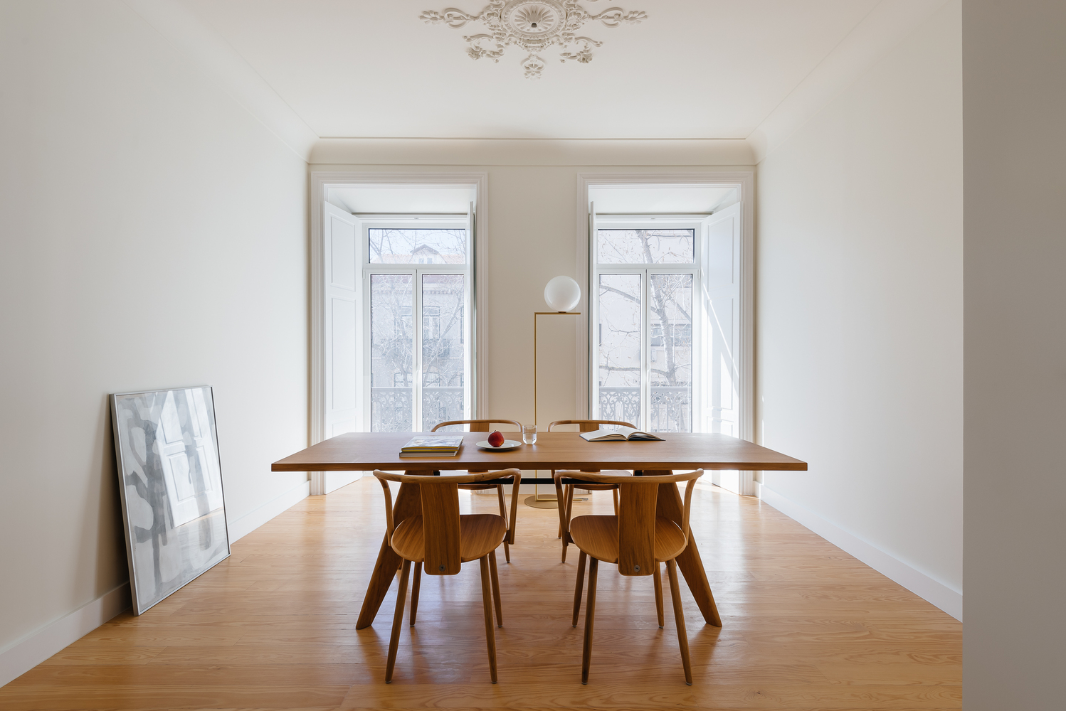 葡萄牙里斯本百年建筑翻新变身时尚住宅-27