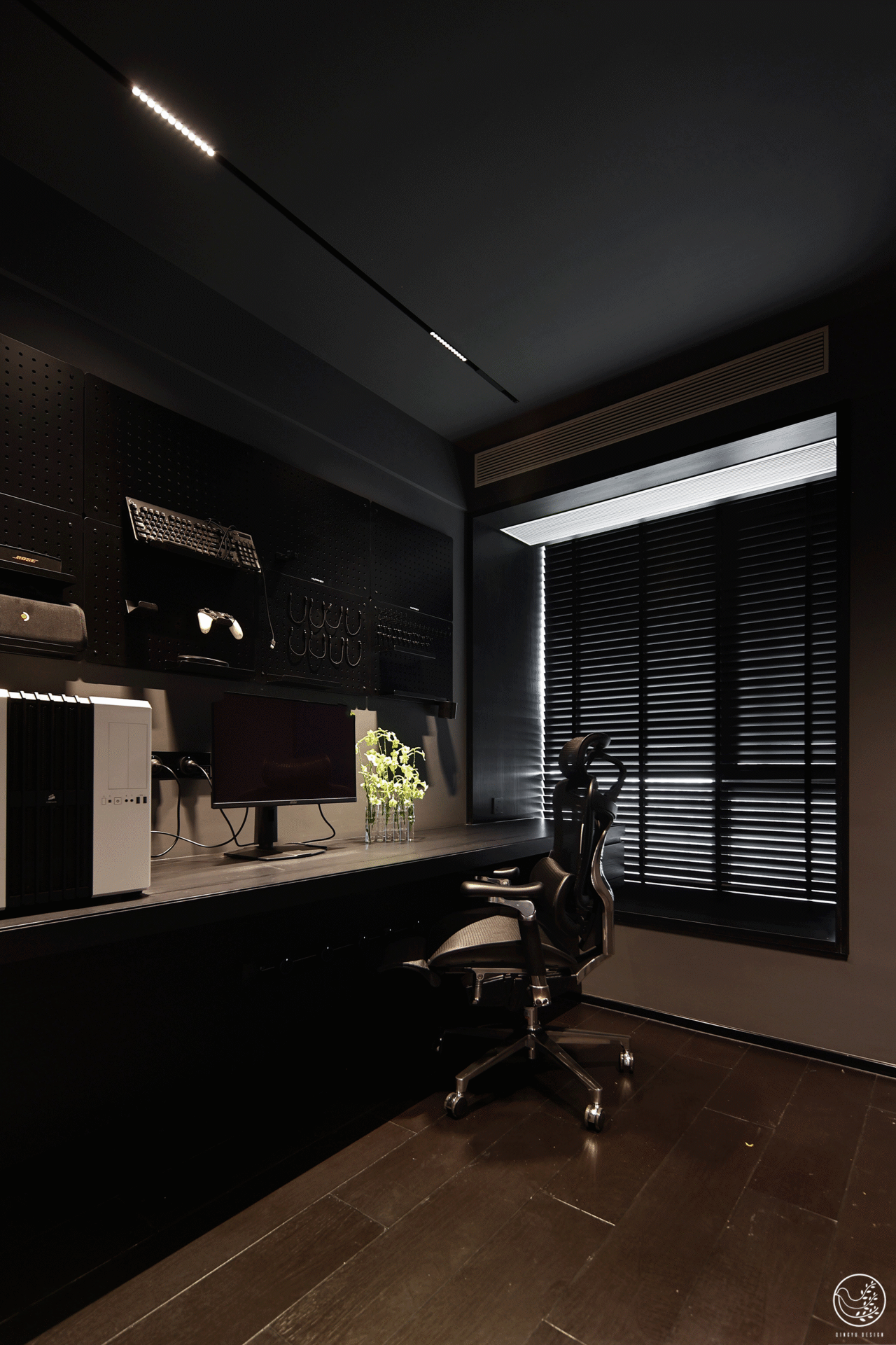 黑白灰的克制与浪漫-38