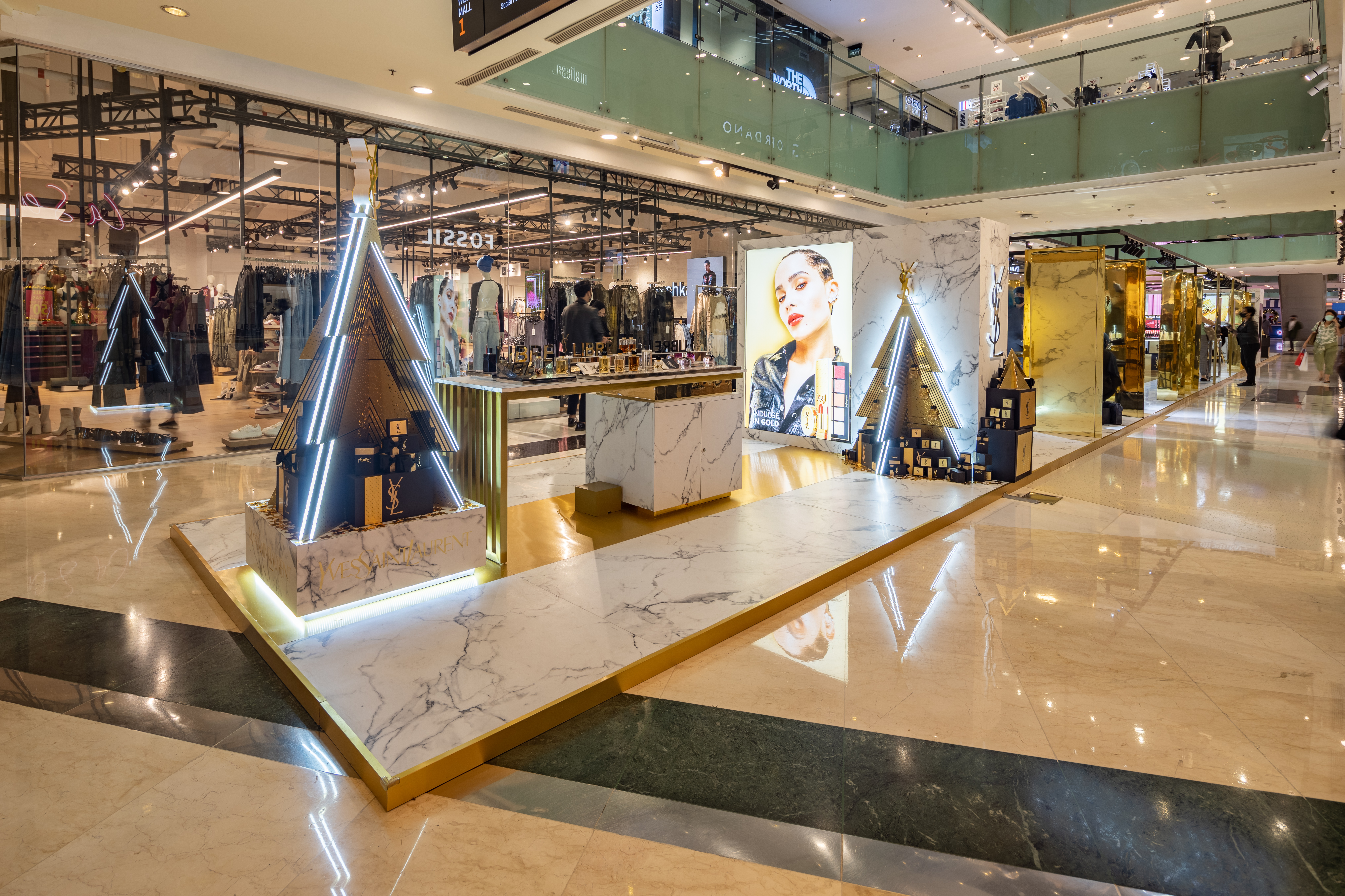 YSL HOLIDAY 2022 PODIUM - GRAND INDONESIA-19