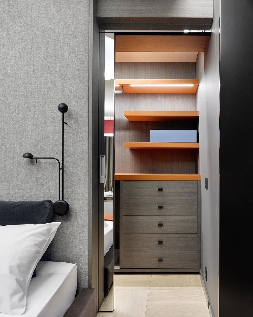 男生的 33㎡小家丨小宅空间-16