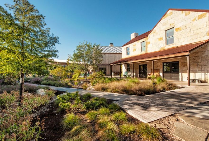 孤星庭院酒店(注:Court在这里结合常见情况推测为酒店名一部分,一般可理解为庭院酒店,但如果有特定背景,可能有更合适译法) 丨美国奥斯汀-6