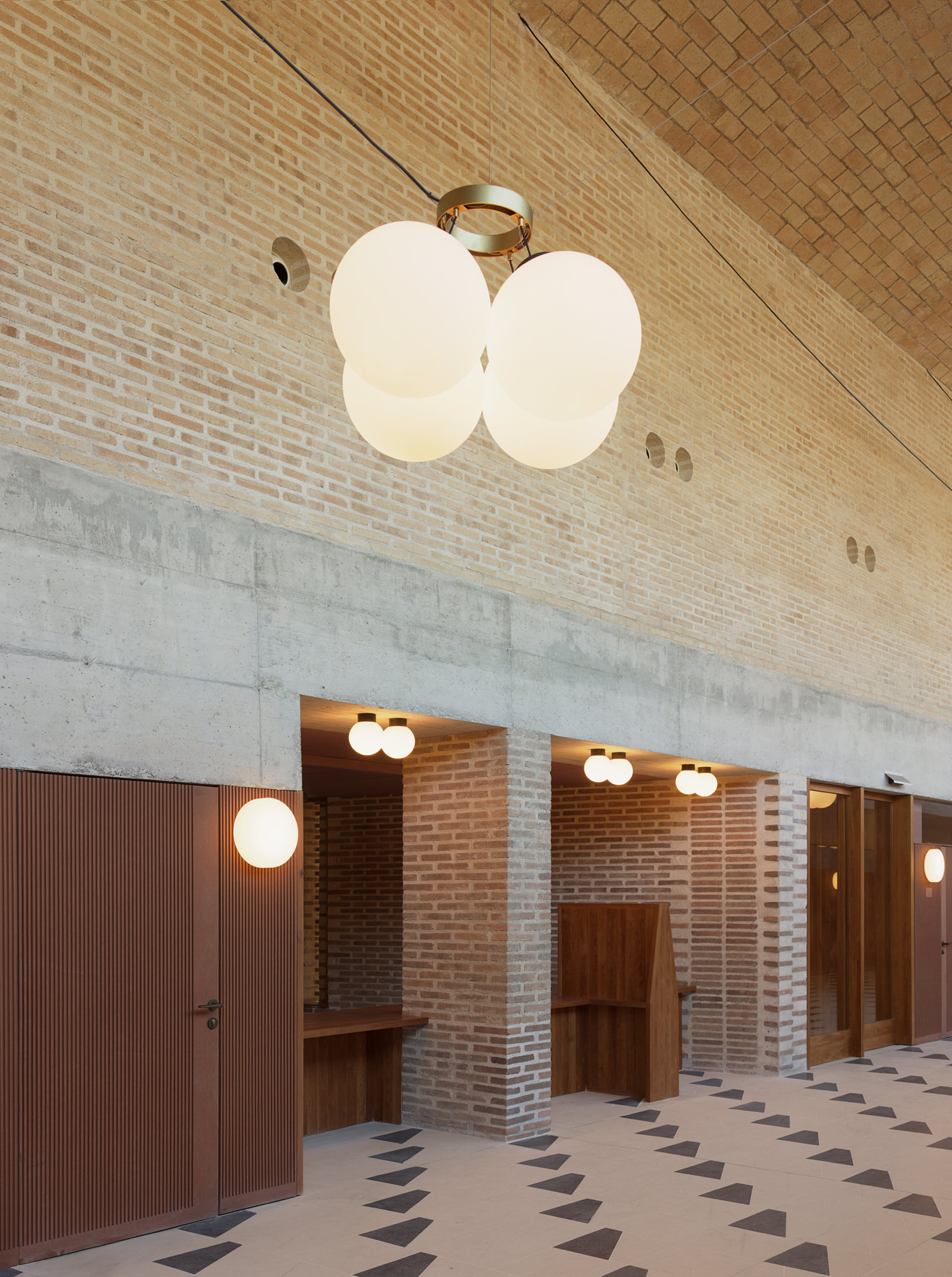 卫生中心 CAP COTET丨西班牙巴塞罗那丨BAAS Arquitectura-1