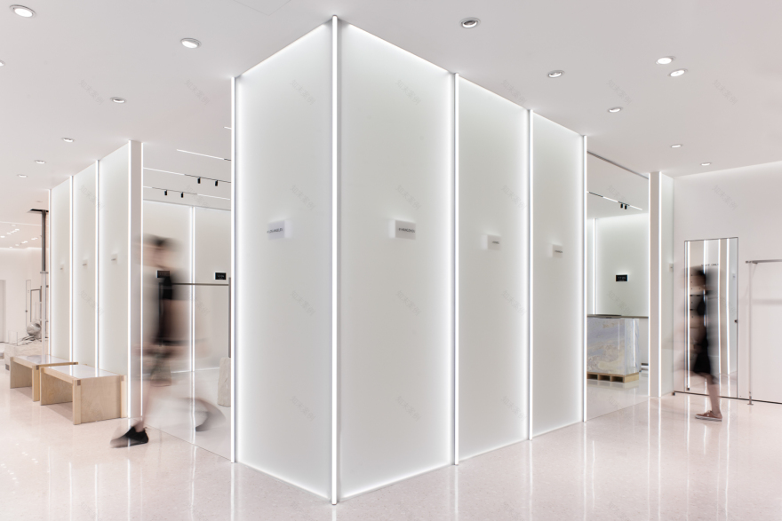 上海 LILY 旗舰店-8