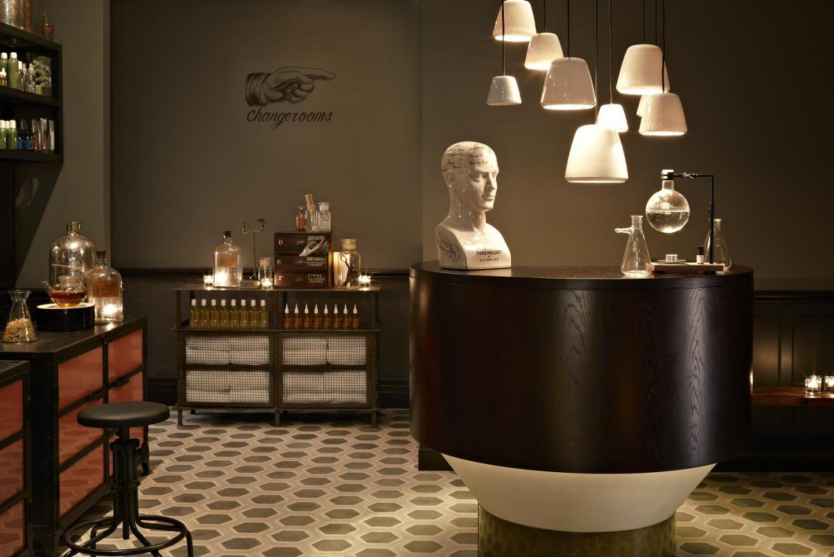 QT Hotel by Nic Graham and Indyk Architects-17