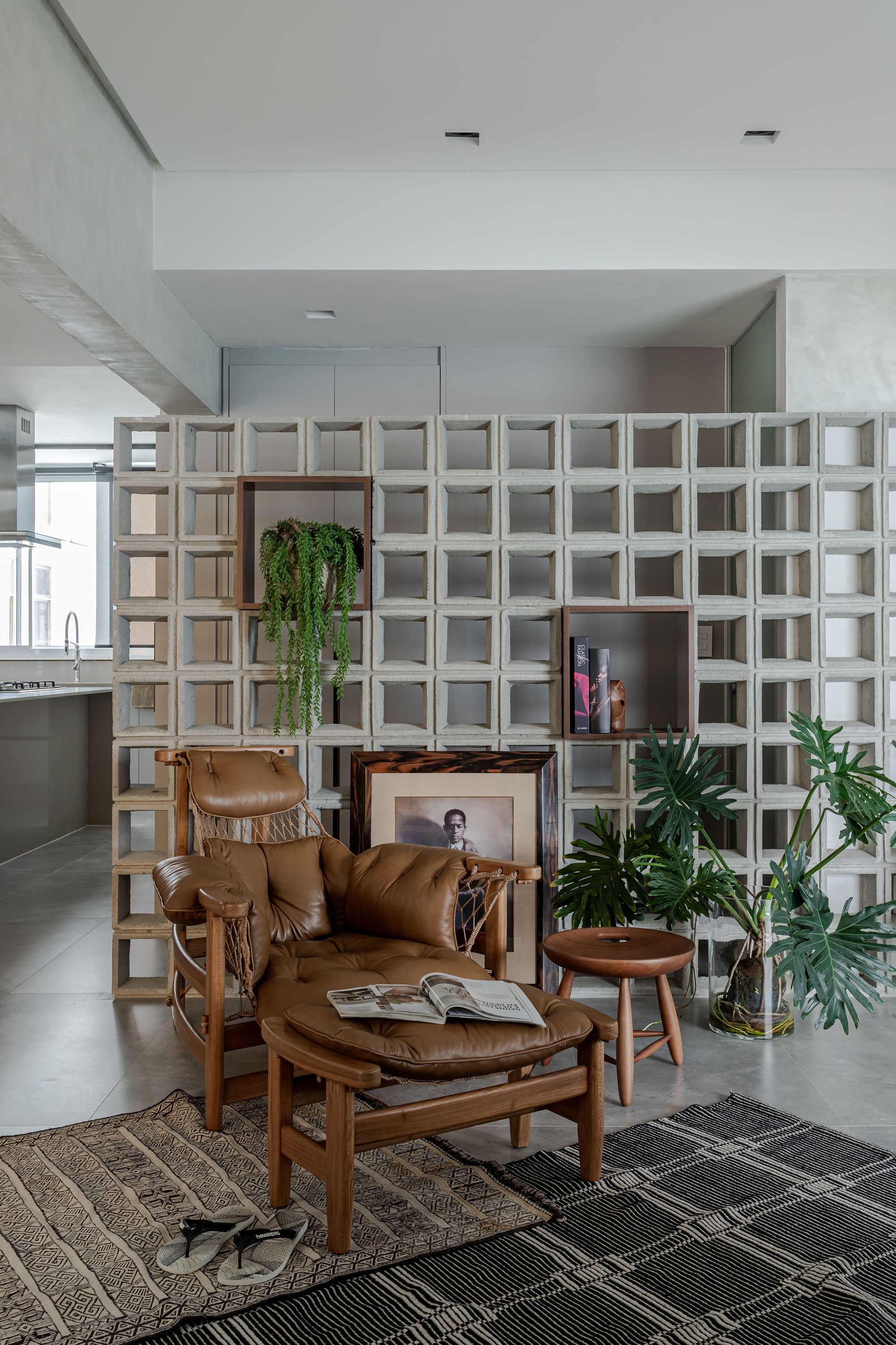 私人混凝土公寓丨巴西丨Paulo Melo e Paulo Andrade-12