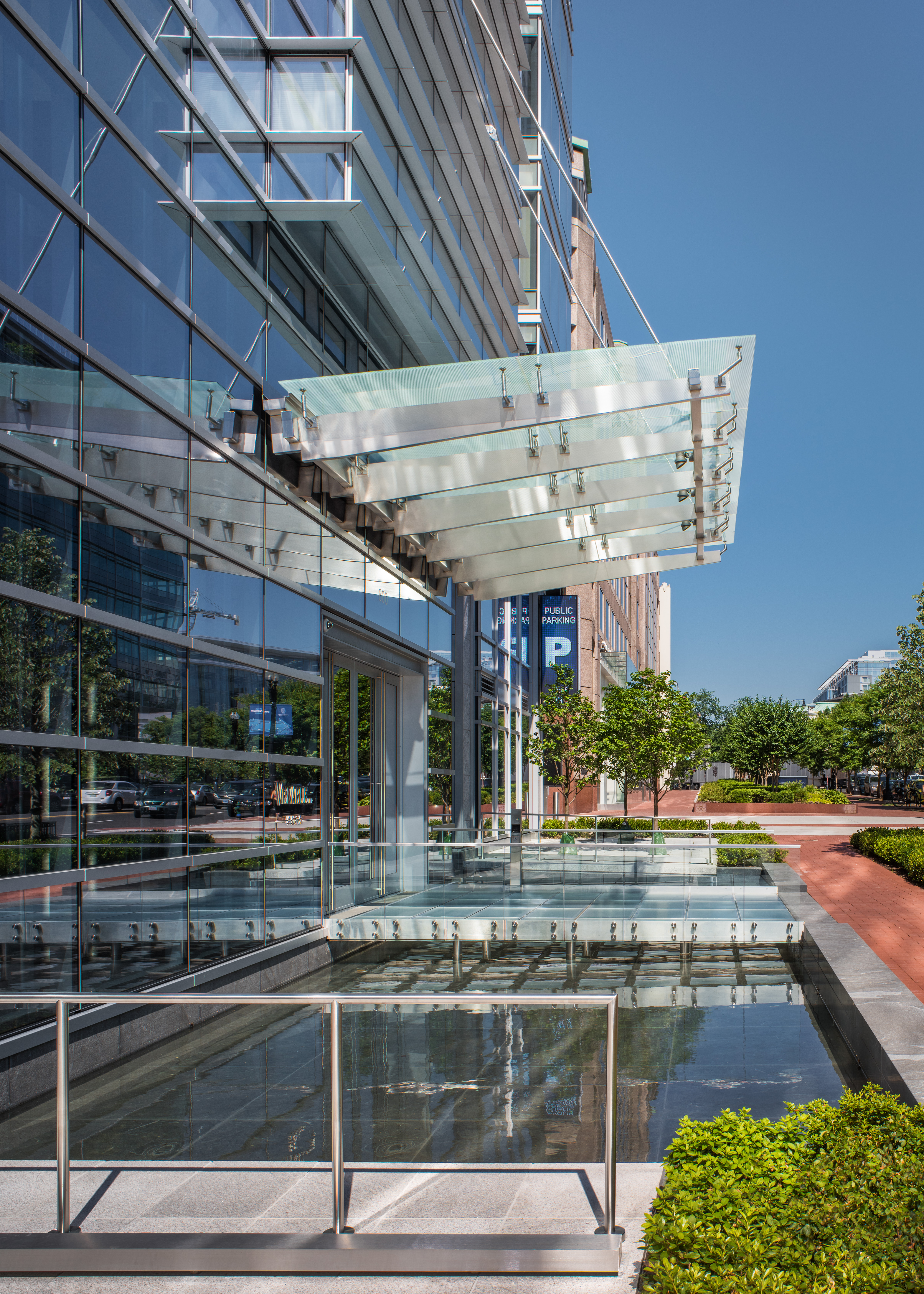 融合室内外空间的绿色办公大厦——华盛顿 600 Massachusetts Avenue-18