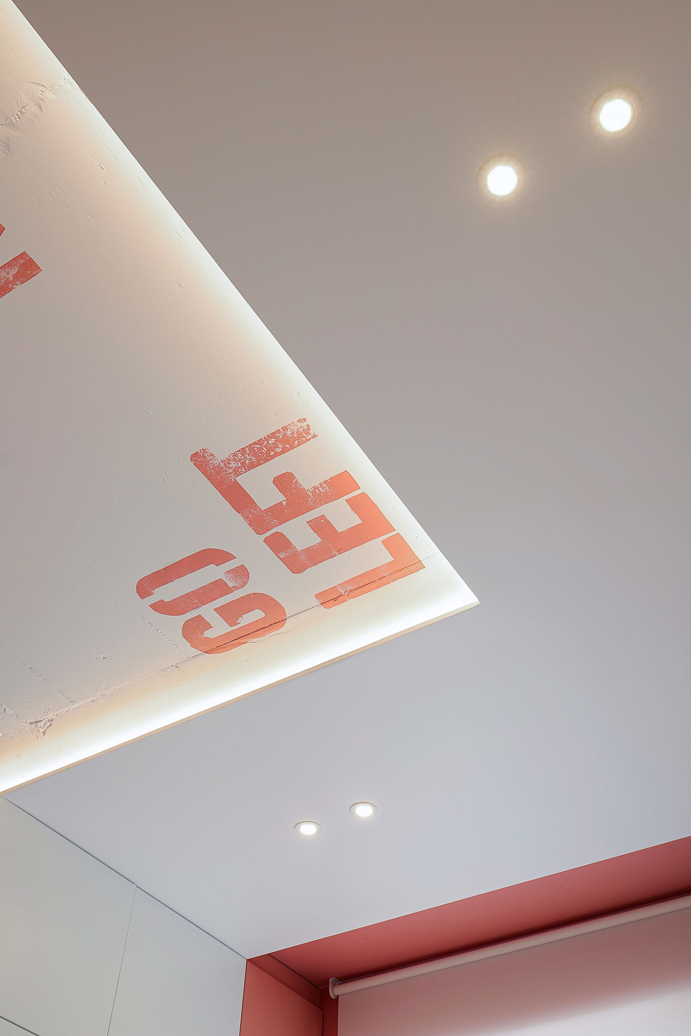 高级黑公寓设计丨乌克兰基辅-20