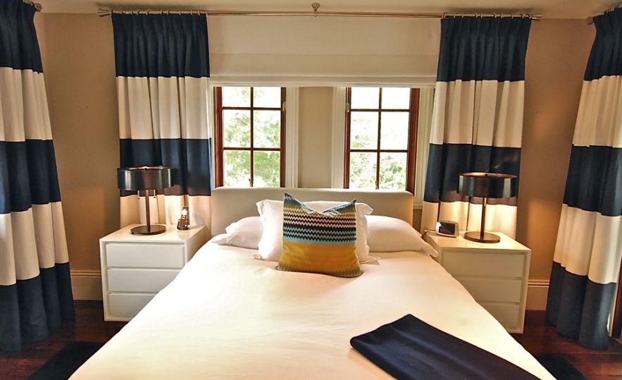 Remarkable Ways To Inspire With Striped Curtains-3