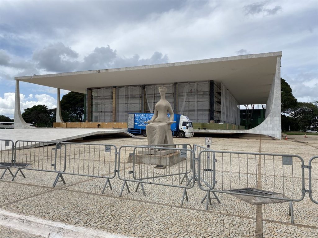 巴西利亚三权广场及周边建筑丨巴西巴西利亚丨奥斯卡·尼迈耶（部分建筑）,卢西奥·科斯塔（部分合作）-20