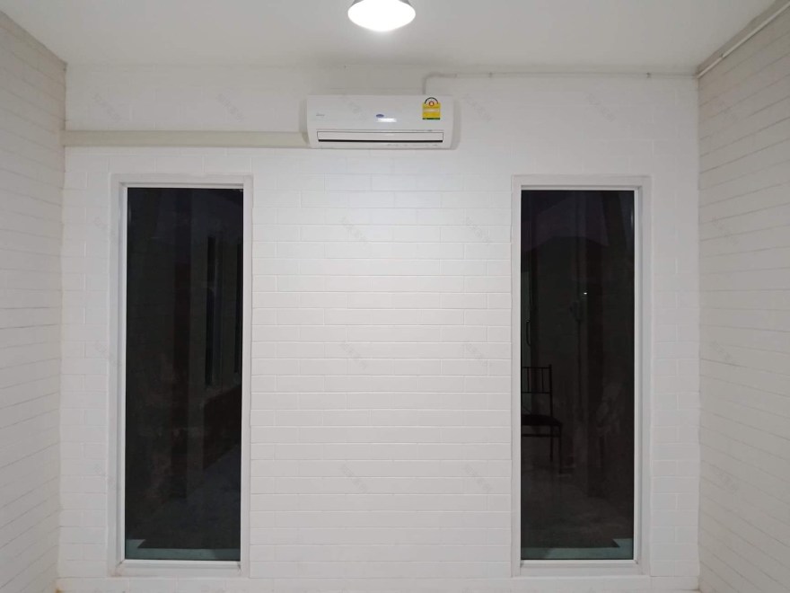 现代风格砖砌房屋设计-26