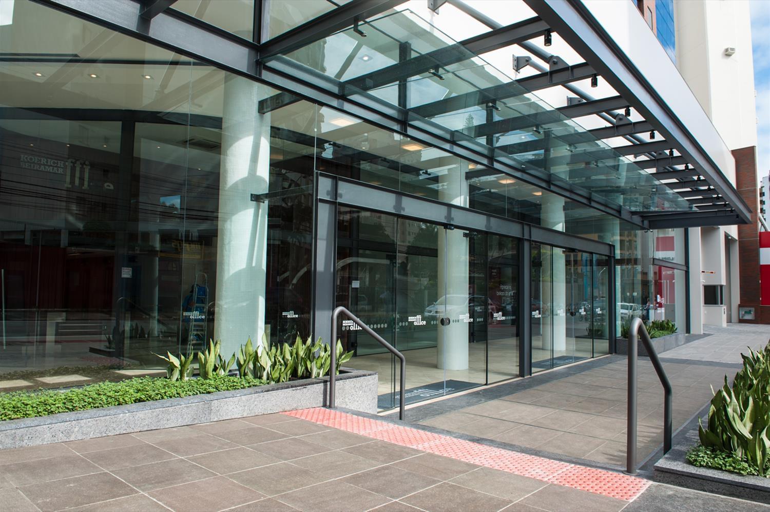 巴西复杂地形的 Koerich Beiramar Office-8