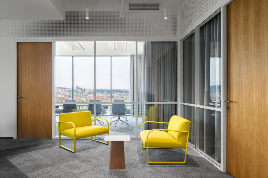 FEG Prague 总部办公室设计丨Studio Perspektiv-49