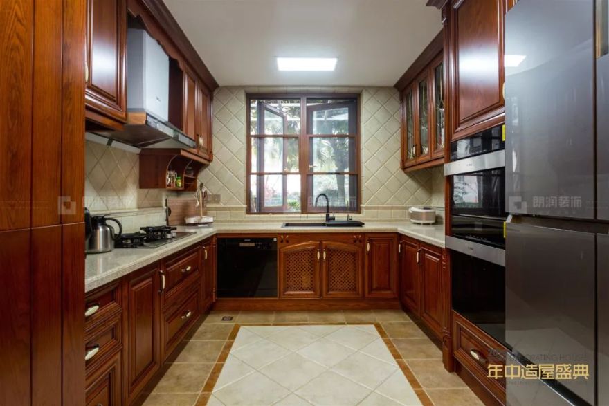 200 平米欧式古典跃层,打造城市中心的别墅体验-90