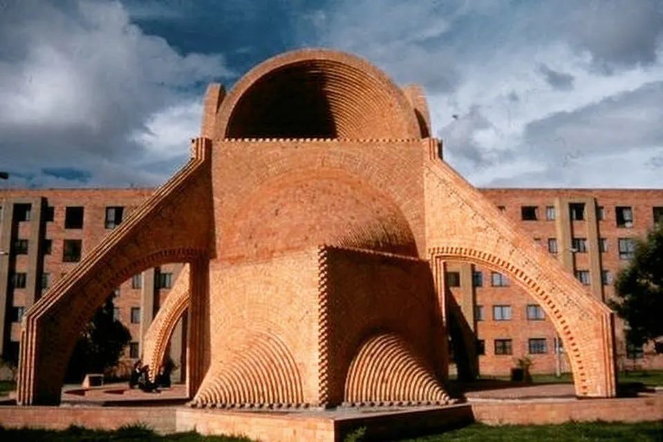 砖的诗意 | 墨西哥建筑大师 Carlos Mijares Bracho 的虚实空间-56