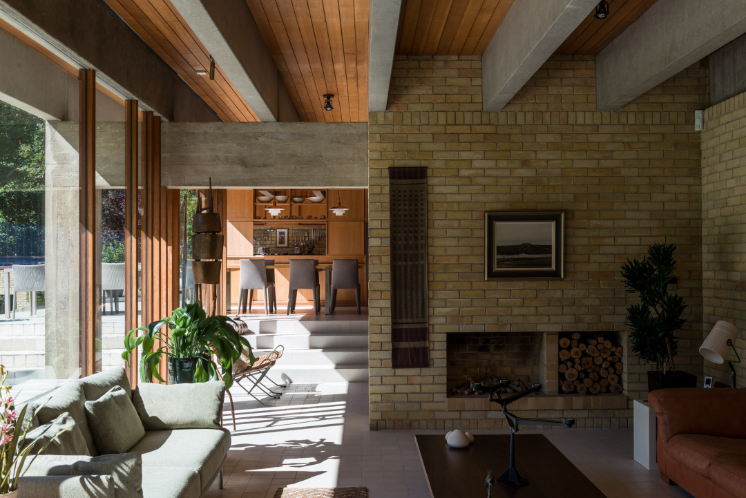 罐头清单或能利斯(具体含义需根据更多上下文来确定)丨西班牙丨约翰·伍重-68