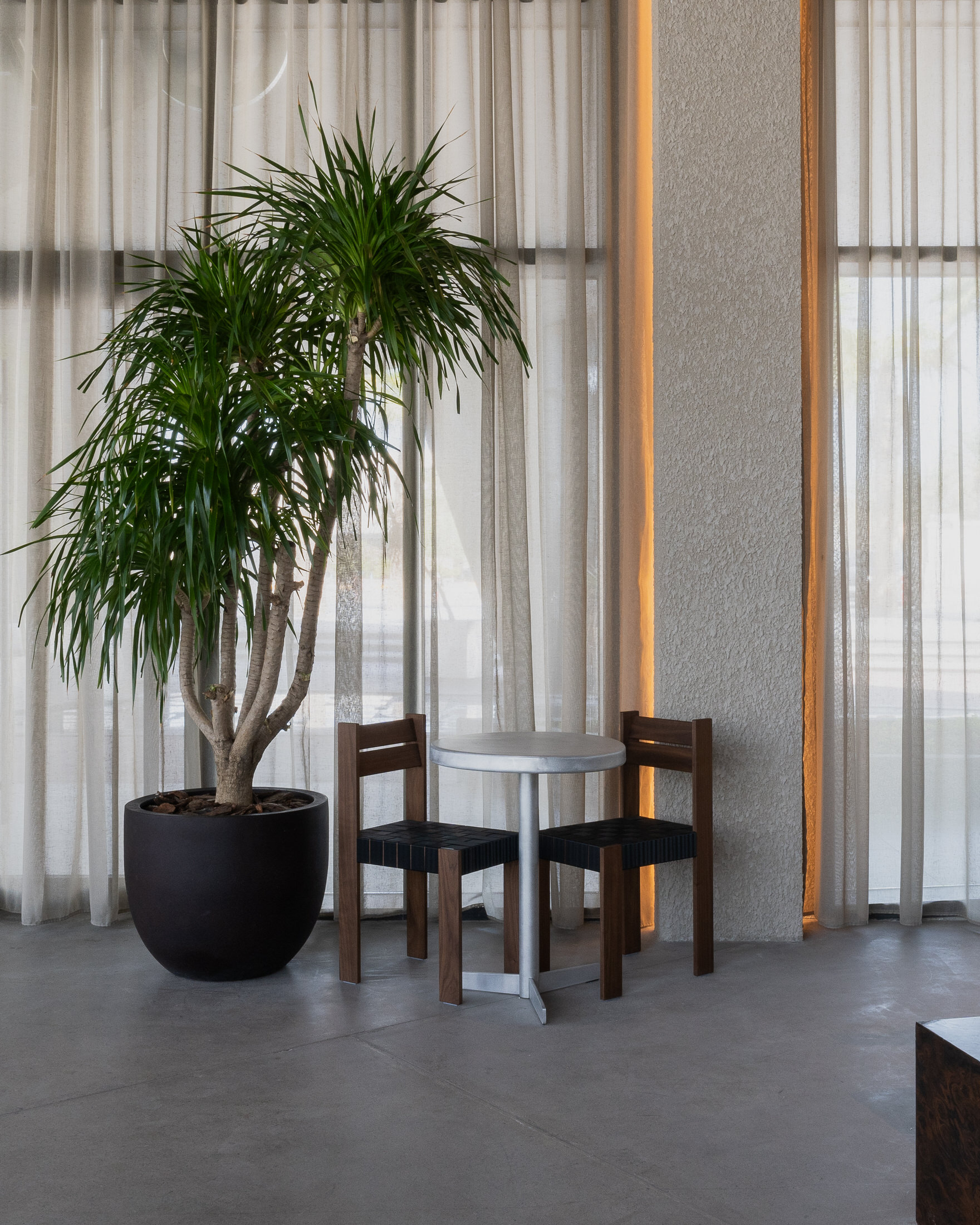 御宅族艾尔卡纳丨阿联酋阿布扎比丨shell+core-24