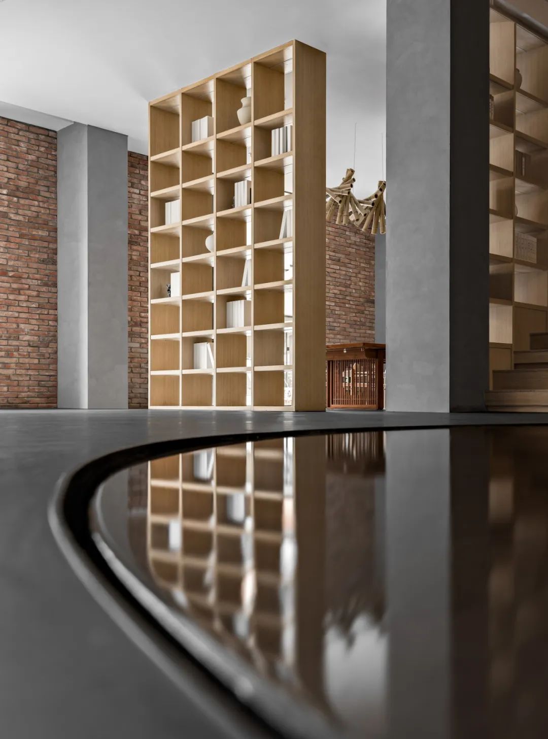 老仓库新生 · 五行相生打造自然意境企业会客厅丨中国北京丨神美(上海)空间设计有限公司-11