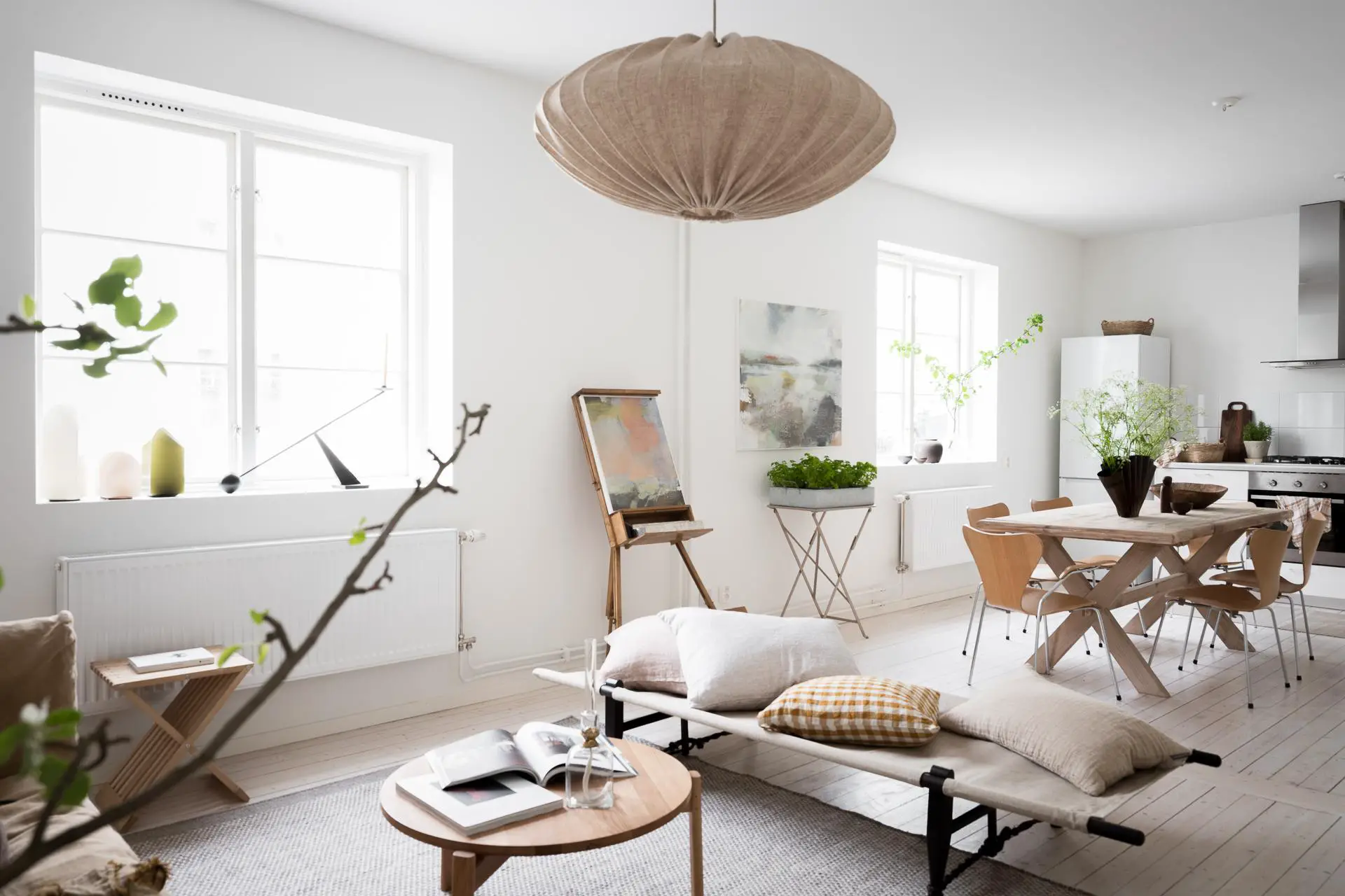 30 年代瑞典风格公寓 | 现代与柔和的完美融合-3