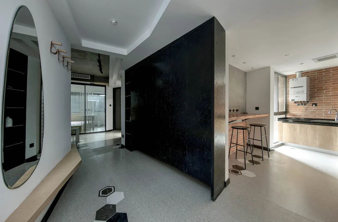 打破常规，动感十足的两居室设计 | 邦辰设计-30