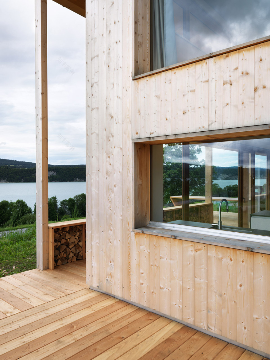 简单纯净的湖 MW 住宅-9