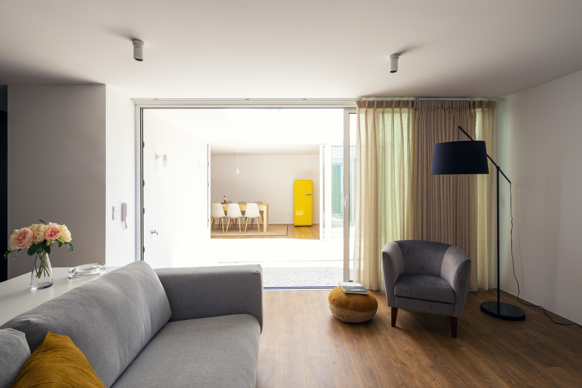 Meeting House / WAATAA_we are all together around architecture-25