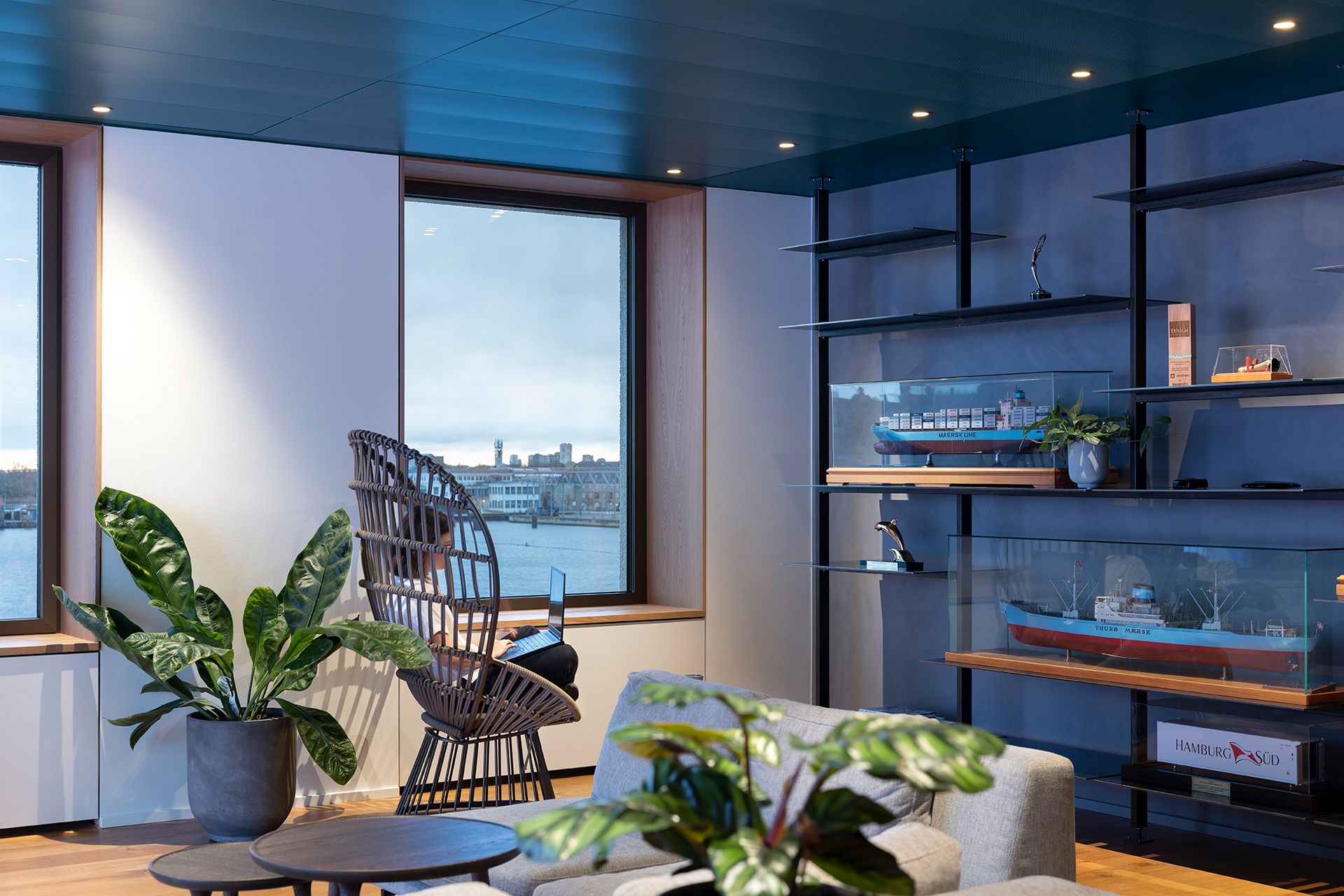 Maersk总部建筑改造为现代园区项目丨丹麦哥本哈根丨PLH-36