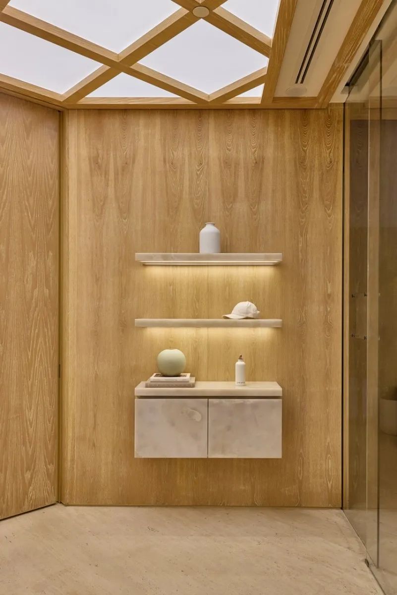 VAARA迪拜精品店丨阿联酋迪拜-2