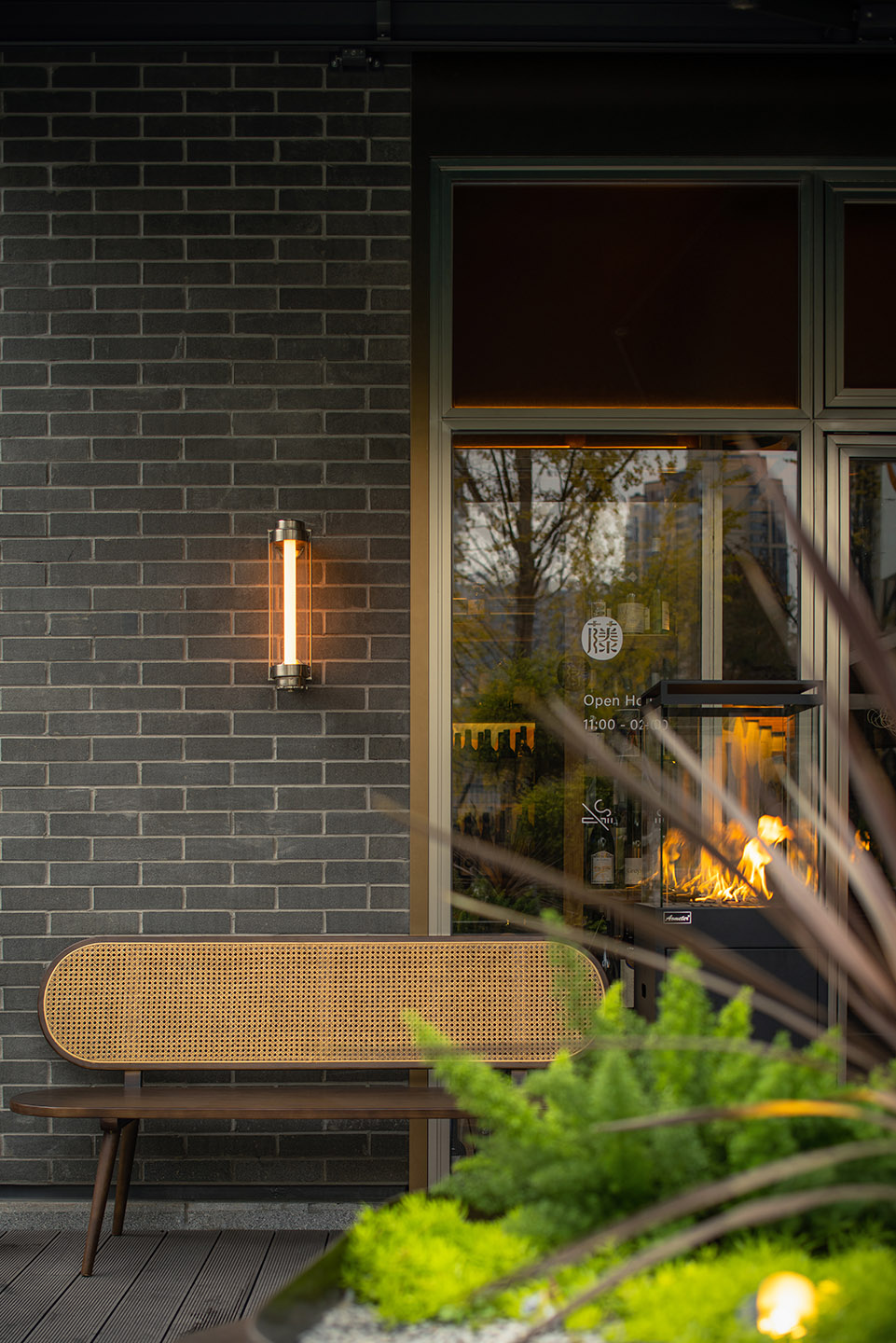 300 藤 VINES 餐酒馆丨中国成都丨构看建筑设计-16