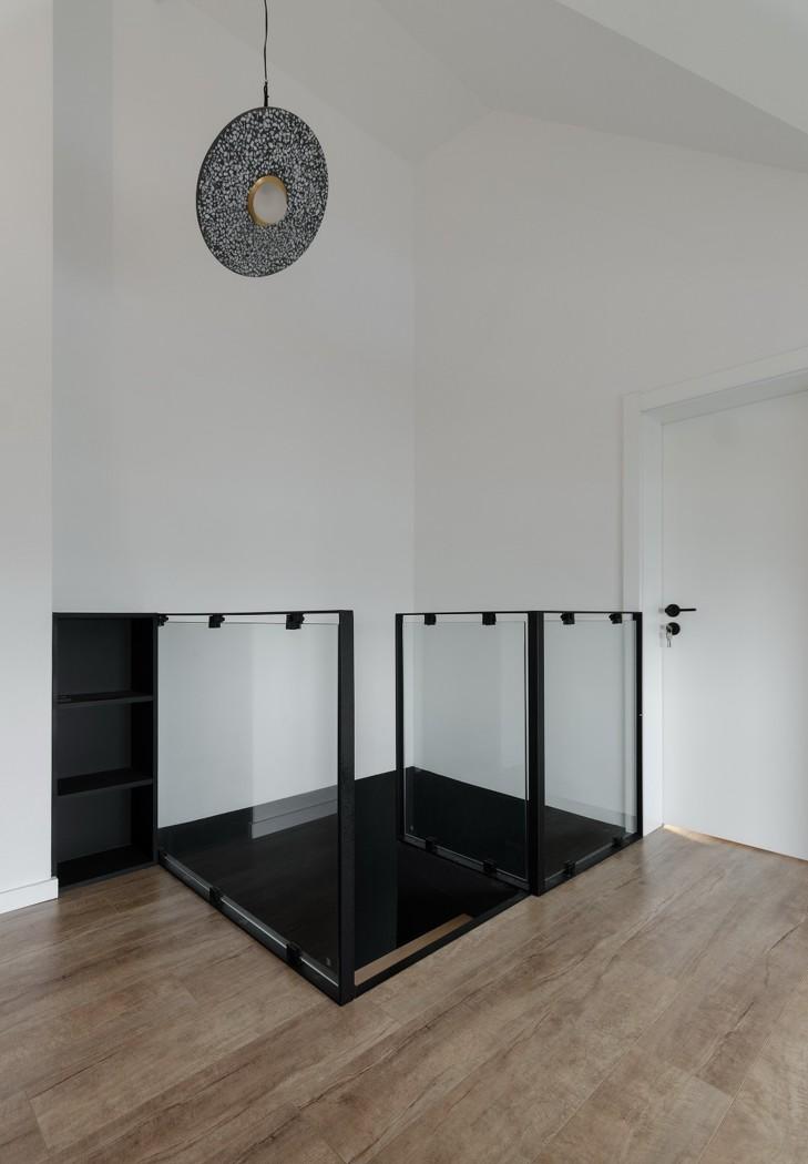 33 楼顶层之家-28