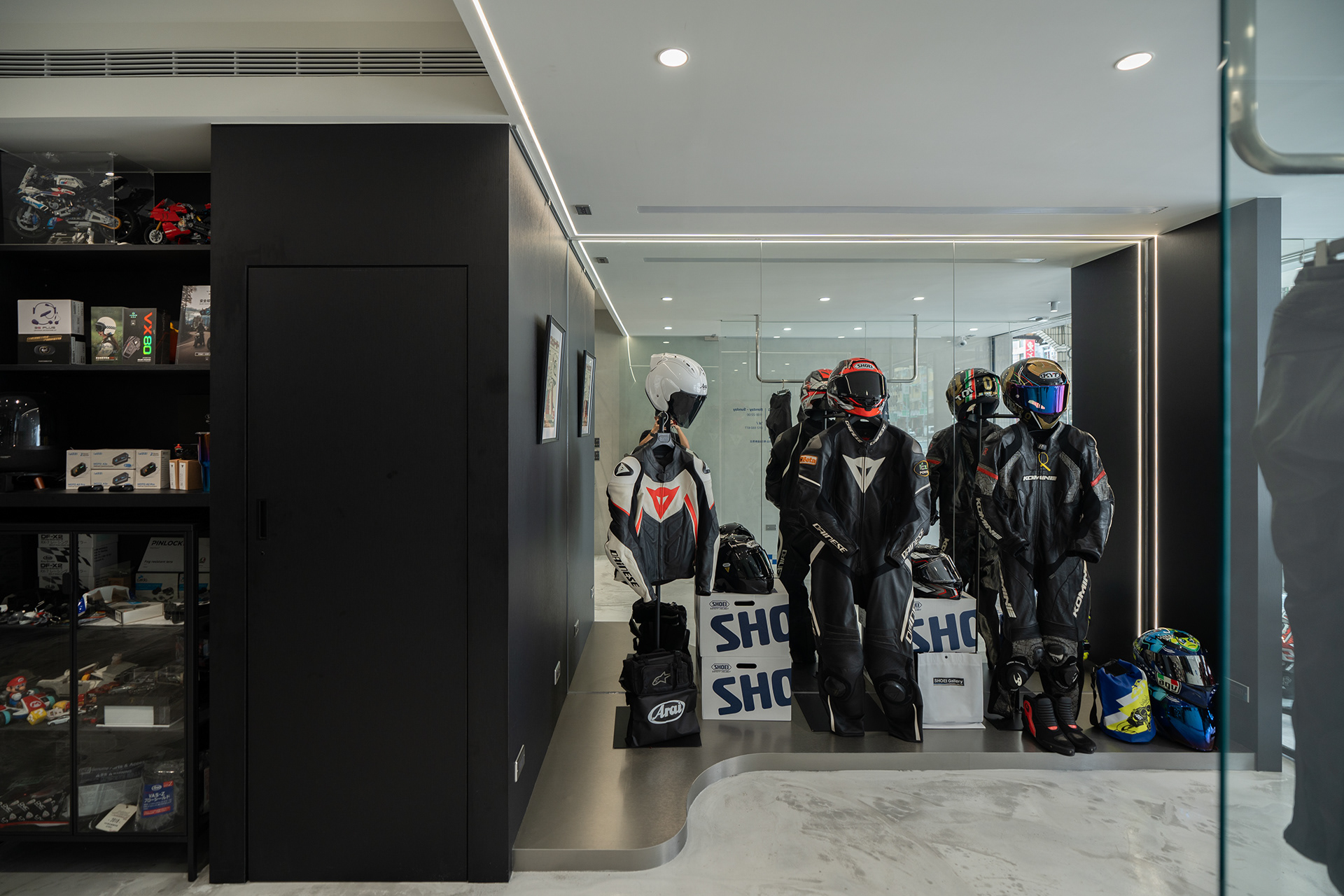 米斯特·D摩托车装备店丨中国高雄-27