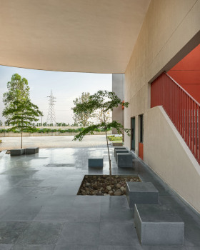 印度 Ludhiāna 圣玛莎贝斯学校丨Kamat & Rozario Architecture