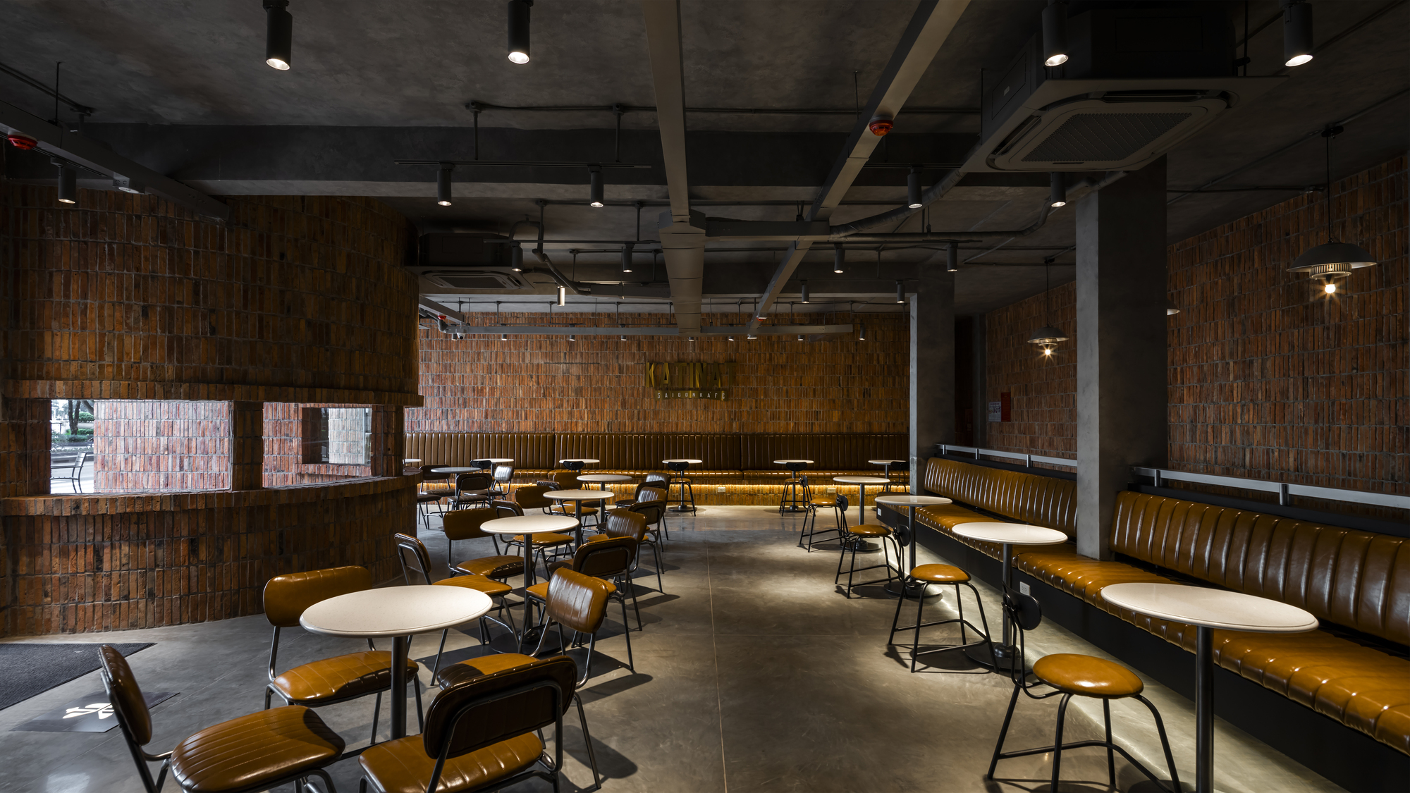 卡蒂纳特西贡宾阳咖啡馆丨越南丨Sawadeesign Studio-31